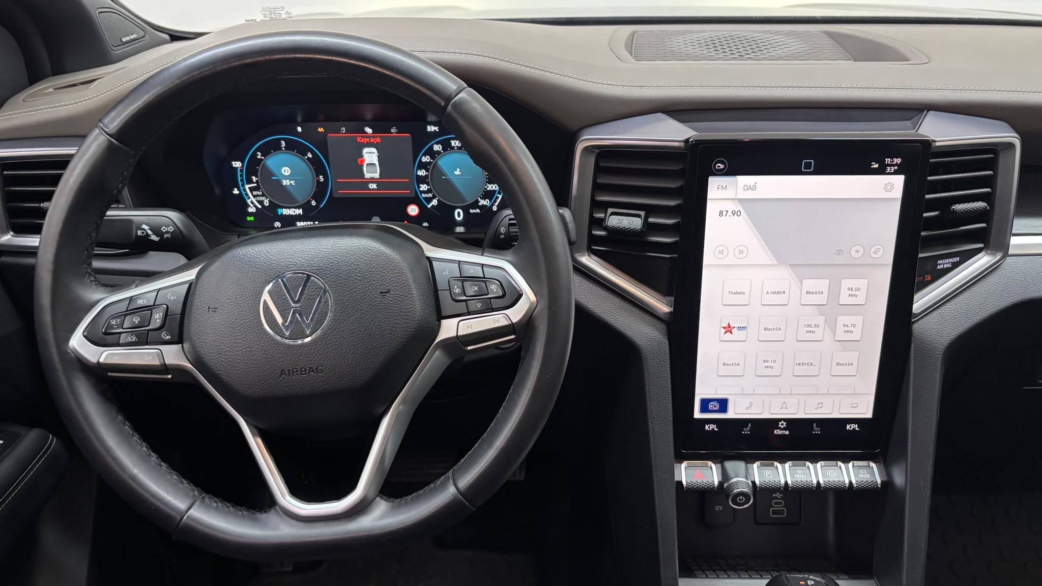 VOLKSWAGEN AMAROK 20
